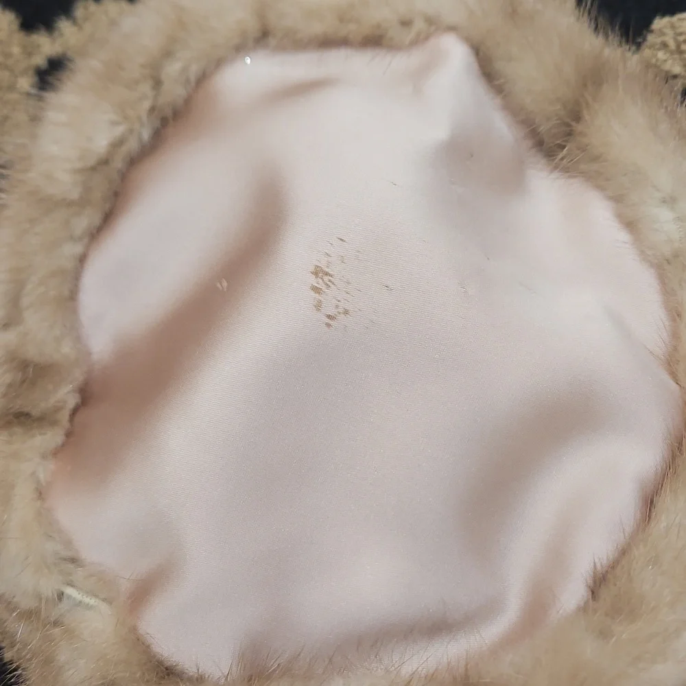 VINTAGE MINK FUR TAUPE AND MUTED BLUSH‎ MINK PILL BOX HAT - Picture 10 of 11